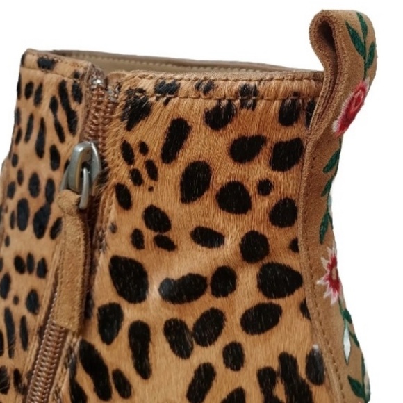 NWOT Johnny Was Taline Leopard Print Ankle Boot Calf Hair Floral Embroidered - Picture 4 of 7